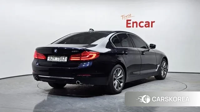 BMW 5 Series (G30) id 3601981 из Кореи 12