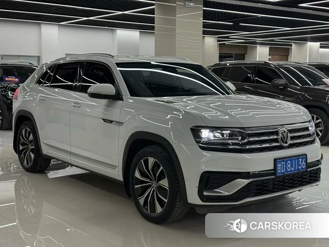 Volkswagen Tourang 2021 Белый из Китая, фото 4