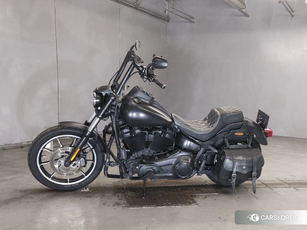 Проданный Harley-Davidson Softail Low Rider FXLR1750 2019 из Японии, фото 2