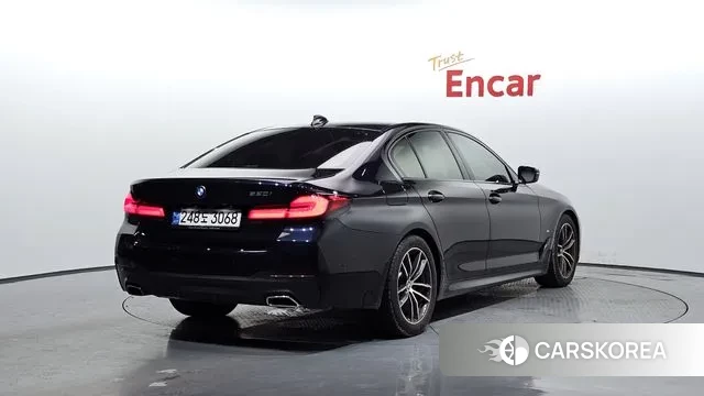 BMW 5 Series (G30) id 3037343 из Кореи 12