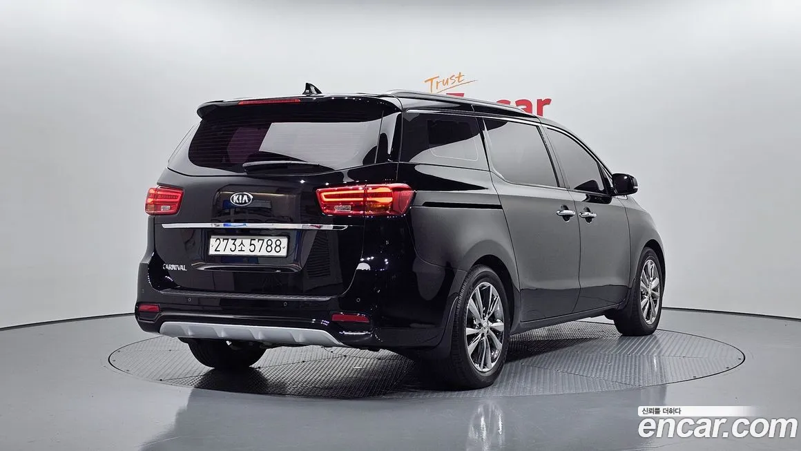 Kia The New Carnival id 2000751 из Кореи 12