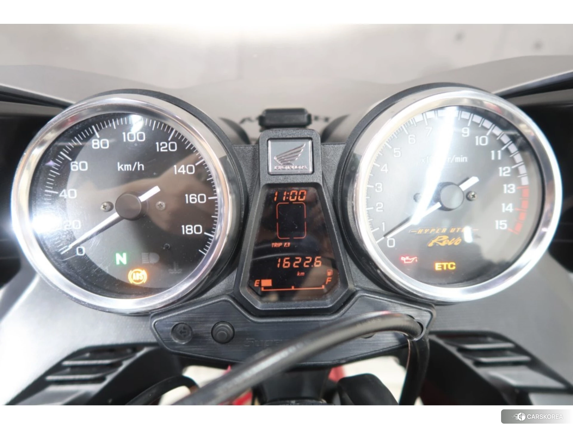 Проданный Honda CB400SF BOLDOR ABS 2021 из Японии, фото 4