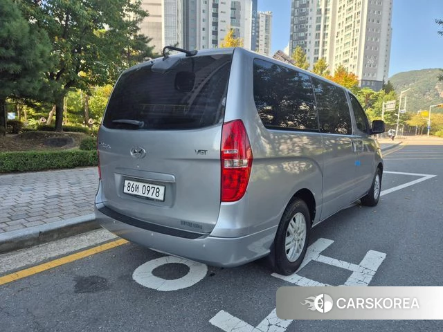 Hyundai The New Grand Starex id 4899894 из Кореи 12