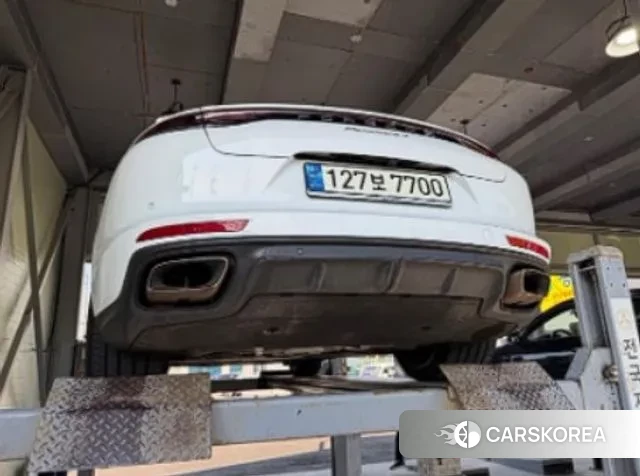 Porsche Panamera (971) 2021 Белый из Кореи, фото 2