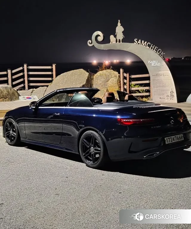 Mercedes-Benz E-Class W213 2018 Синий из Кореи, фото 2