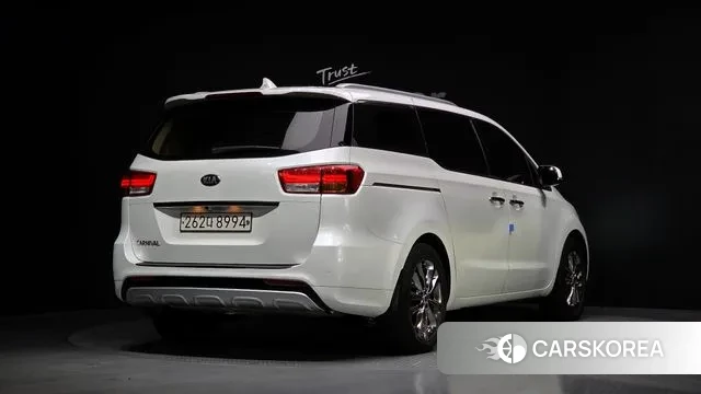 Kia All New Carnival id 3754757 из Кореи 12