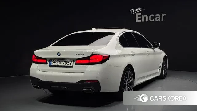 BMW 5 Series (G30) id 3334389 из Кореи 12