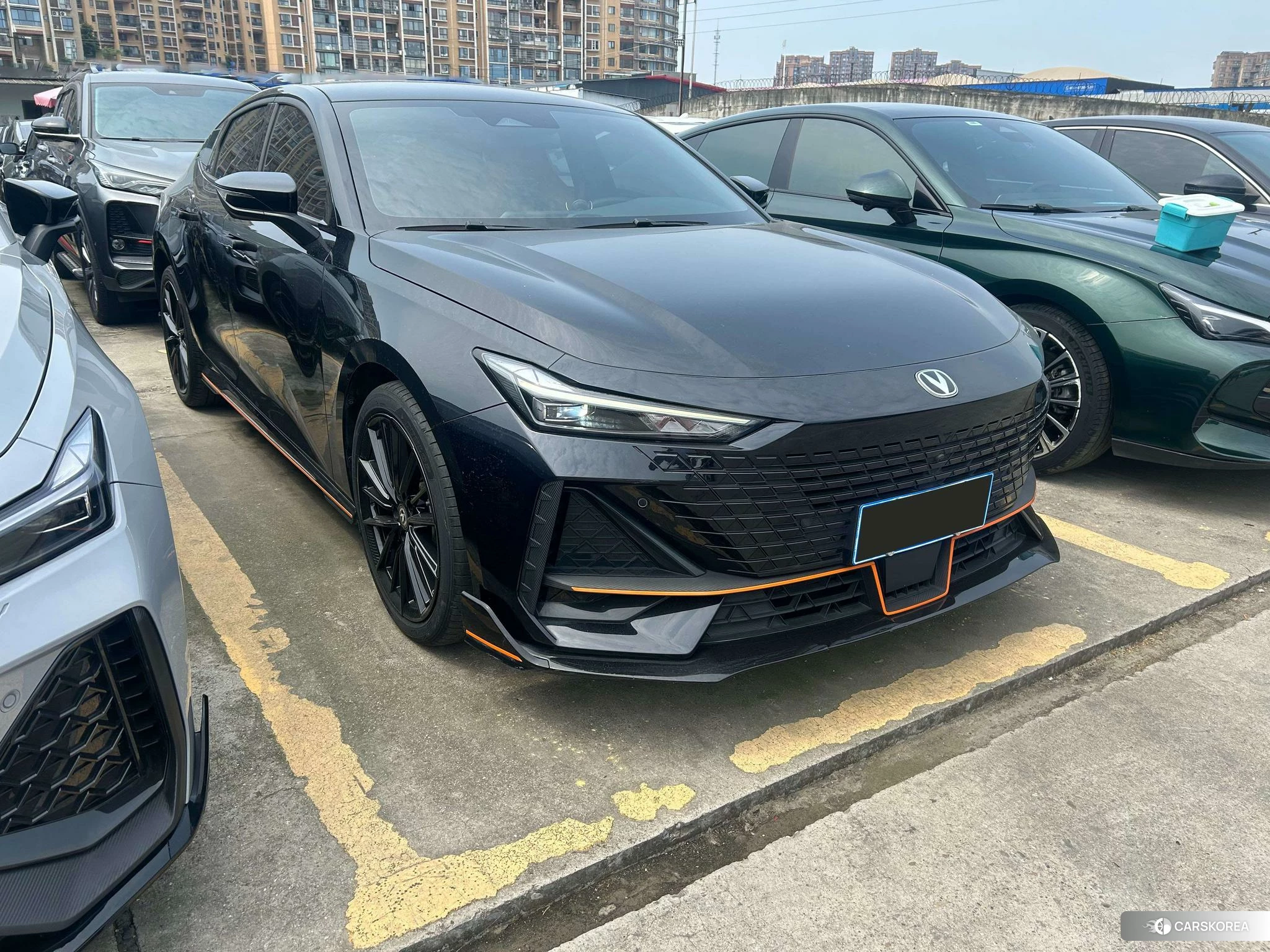 Chang'an UNI-V 2023 Черный из Китая, фото 3