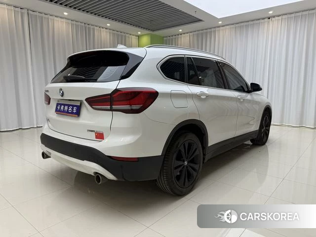 BMW X1 id 4368178 из Китая 12