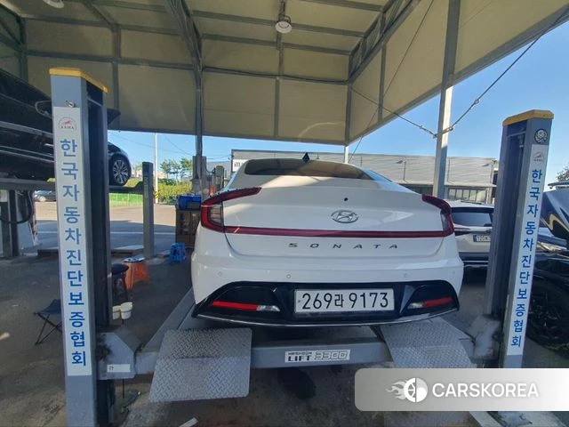Hyundai Sonata (DN8) 2022 Белый из Кореи, фото 2