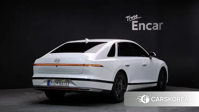 Hyundai Grandeur (GN7) id 3576615 из Кореи 12