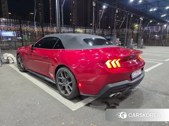 Ford Mustang 7th Generation 2024 Красный из Кореи, фото 5