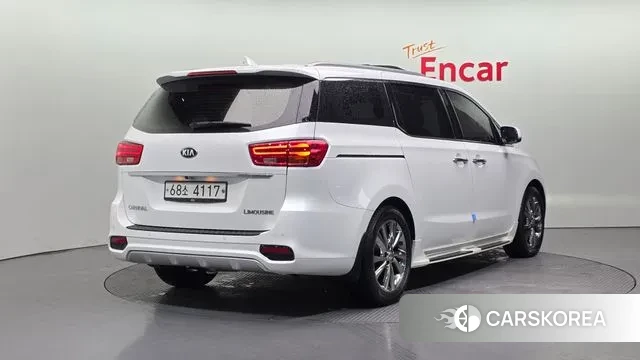 Kia The New Carnival id 3677537 из Кореи 12