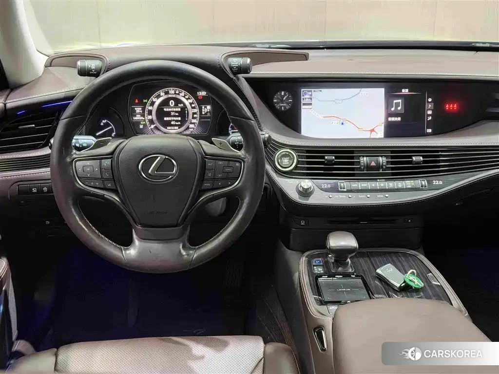 Lexus LS id 4654548 из Китая 12