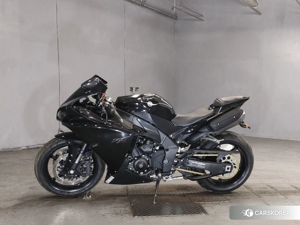 Проданный Yamaha YZF-R1 2011 из Японии, фото 2