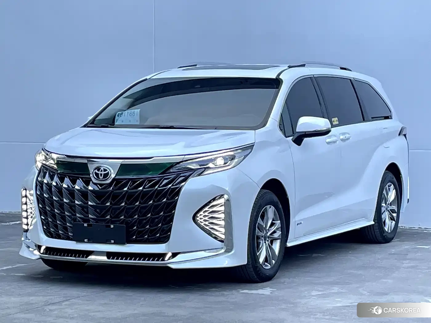 Toyota Sienna id 4679626 из Китая 12