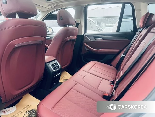 BMW X3 id 4301342 из Китая 10