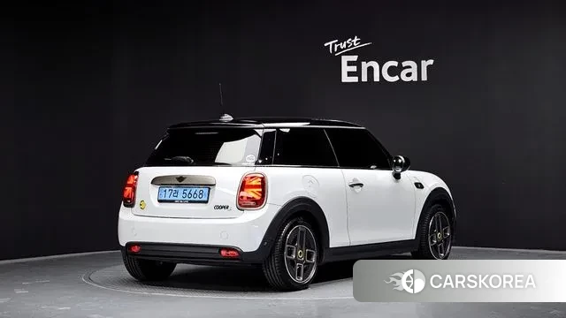 Mini Cooper Electric id 3394218 из Кореи 12