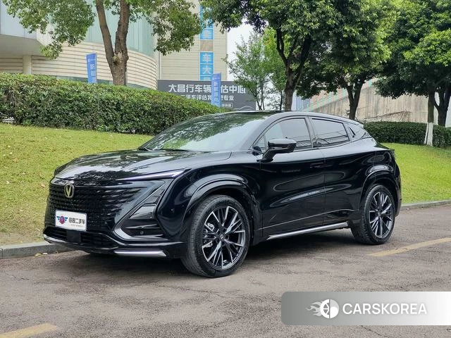 Chang'an UNI-T 2024 Черный из Китая, фото 2