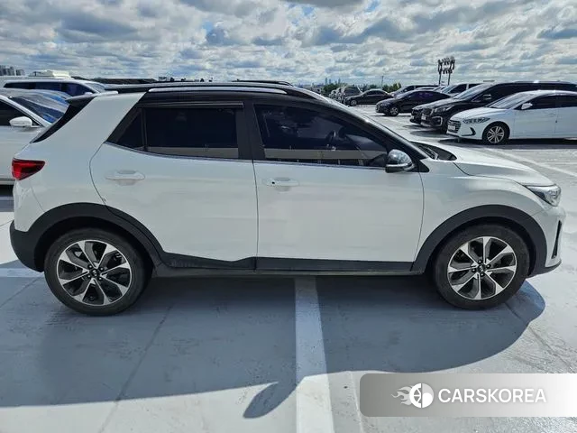 Kia Stonic 2019 Белый из Кореи, фото 2