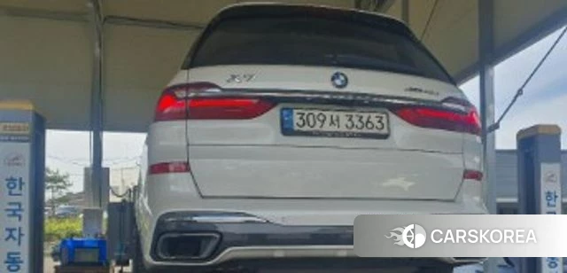 BMW X7 (G07) 2022 Белый из Кореи, фото 2