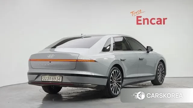 Hyundai Grandeur (GN7) id 3571426 из Кореи 12