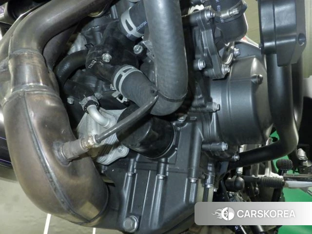 Engine photo