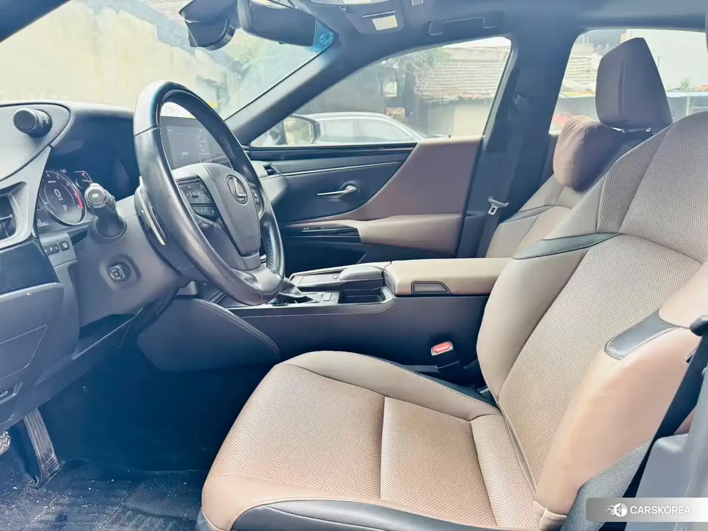 Lexus ES 2022 Silver/gray из Китая, фото 2