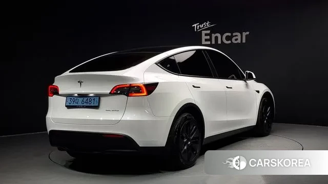 Tesla Model Y id 2909982 из Кореи 12
