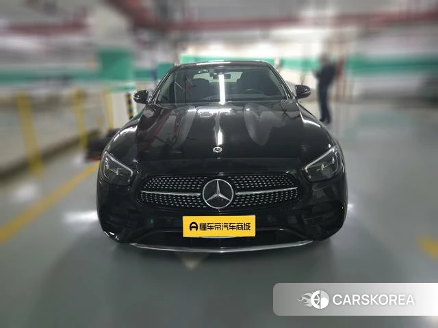 Mercedes-Benz E-class 2023 Черный из Китая, фото 2