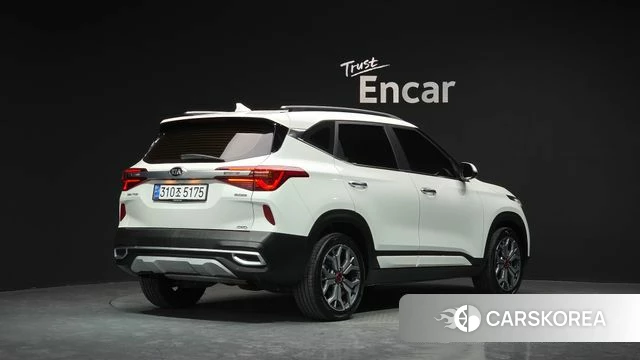 Kia Seltos id 4179759 из Кореи 12