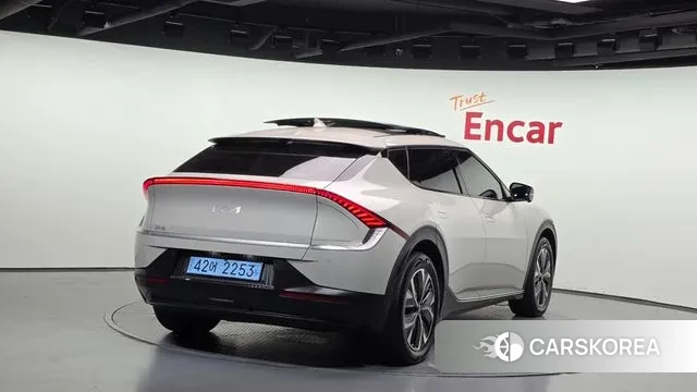 Kia EV6 id 3261579 из Кореи 12