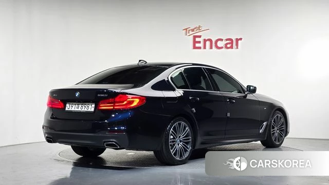 BMW 5 Series (G30) id 4855862 из Кореи 12