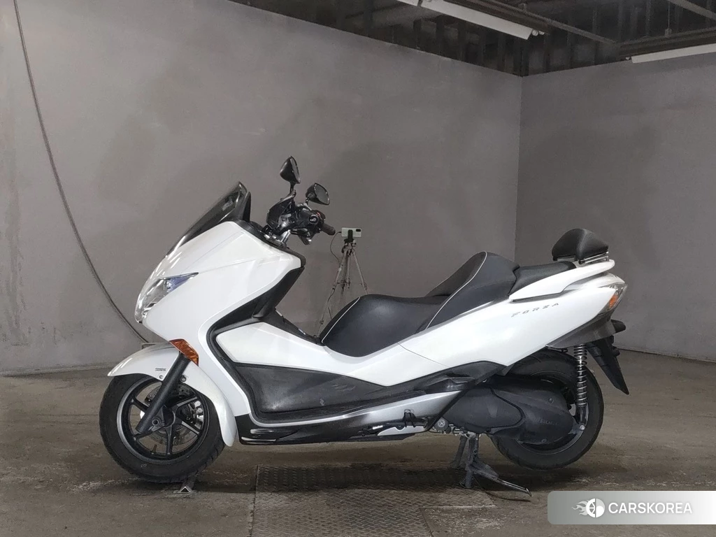 Проданный Honda FORZA Z 2012 из Японии
