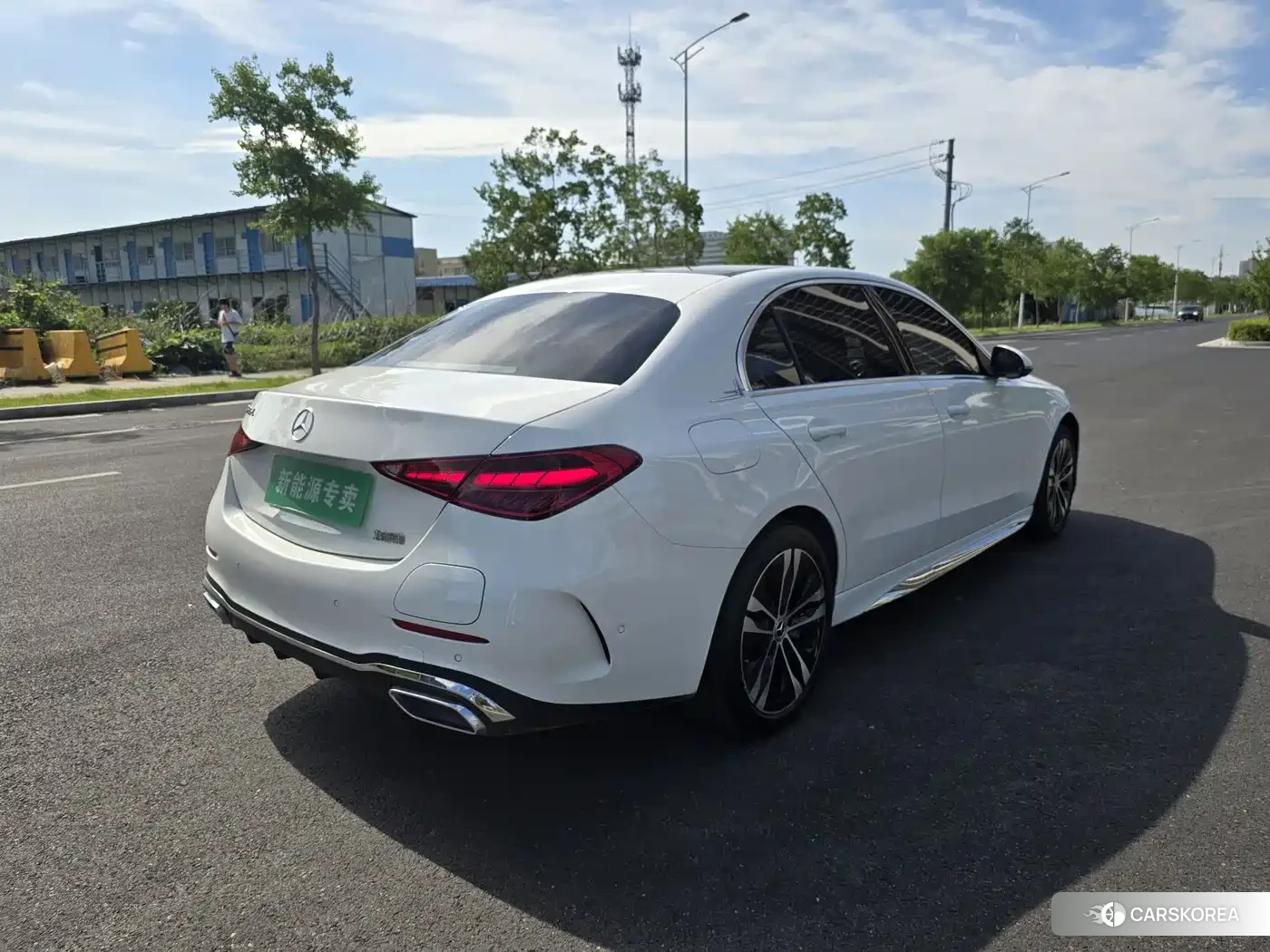 Mercedes-Benz C-class new energy 2024 Белый из Китая, фото 2