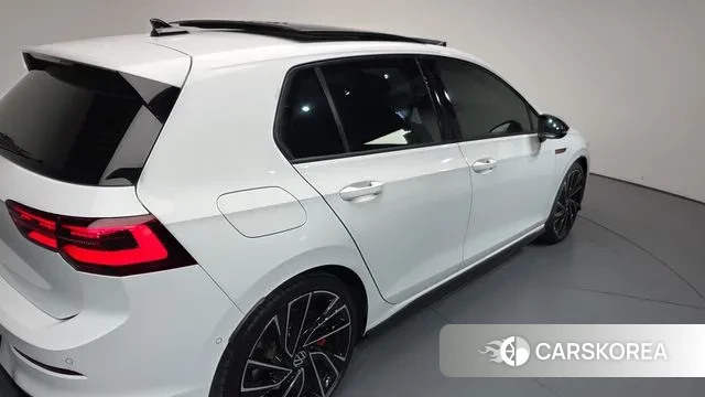 Volkswagen Golf 8th Generation id 3383668 из Кореи 12