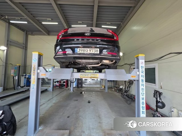 Hyundai Sonata (DN8) 2022 Черный из Кореи, фото 2