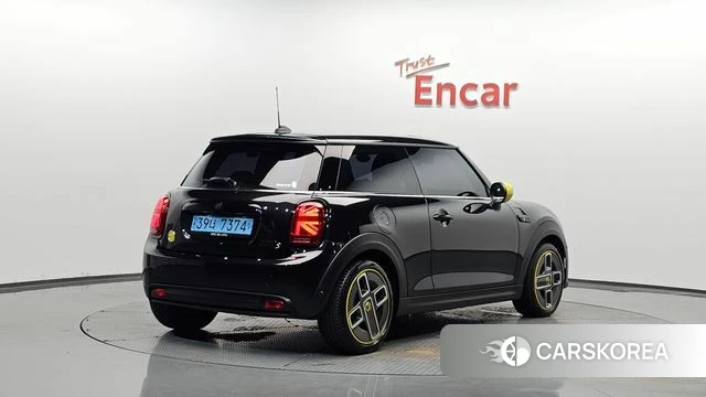 Mini Cooper Electric id 4528527 из Кореи 12