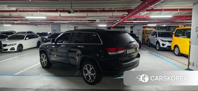 Jeep Grand Cherokee id 4245286 из Кореи 12