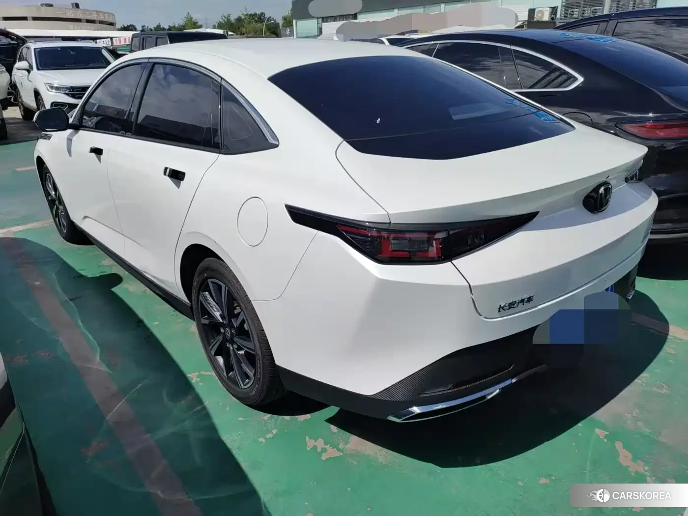 Chang'an Yidong 2024 Белый из Китая, фото 4