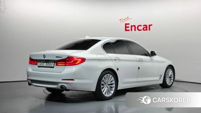 BMW 5 Series (G30) id 4865536 из Кореи 12