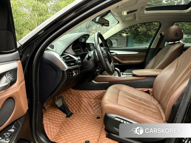 BMW X6 2018 Черный из Китая, фото 4