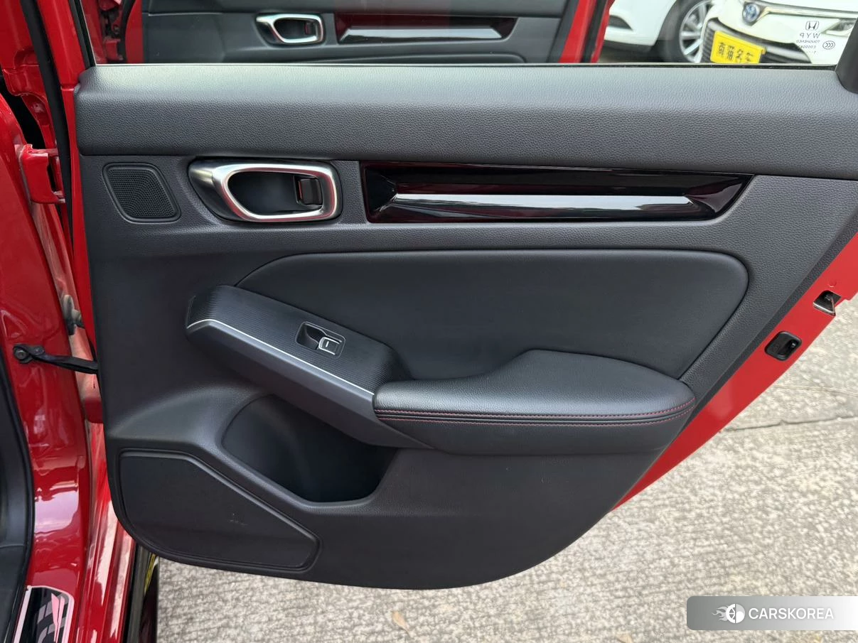 Honda Civic id 4407652 из Китая 12