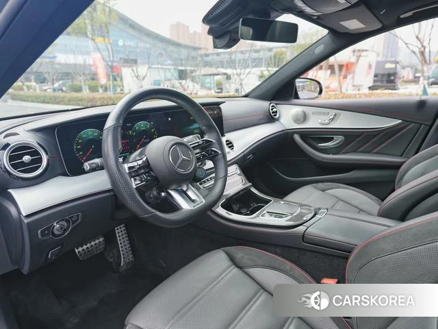 Mercedes-Benz E-class AMG 2022 Серебристо-серый из Китая, фото 5