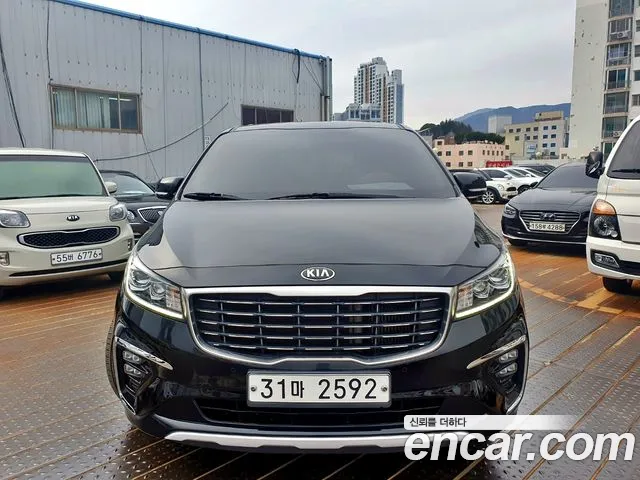 Kia The New Carnival id 2491604 из Кореи 12