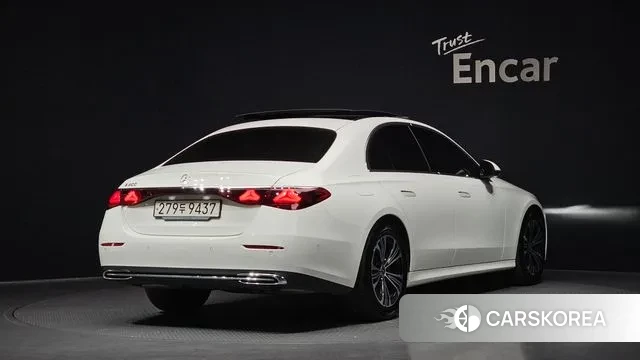 Mercedes-Benz E-Class W214 id 3776041 из Кореи 12