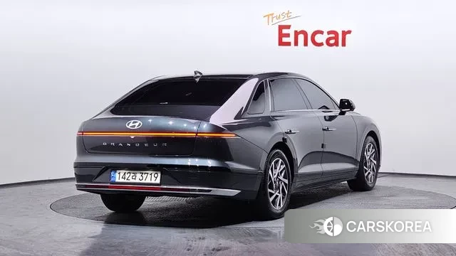 Hyundai Grandeur (GN7) id 3645174 из Кореи 12