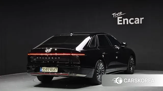 Hyundai Grandeur (GN7) id 2958901 из Кореи 12