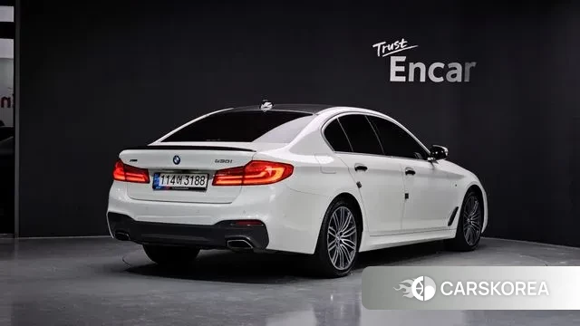 BMW 5 Series (G30) id 3023806 из Кореи 12