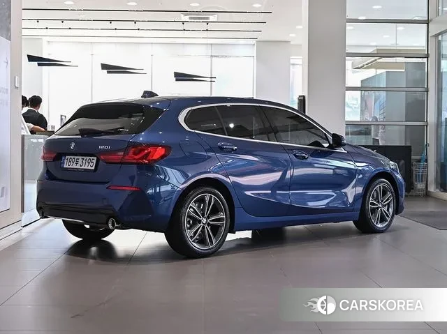 BMW 1 Series (F40) id 3354870 из Кореи 12